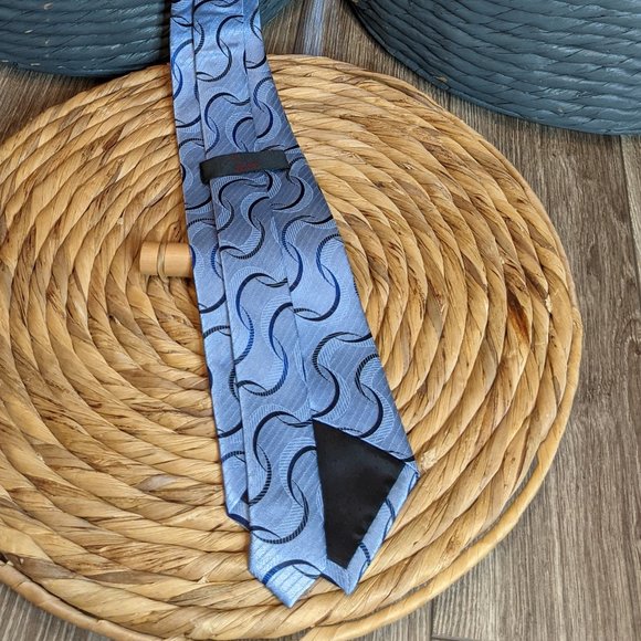 [2/$40] NWOT Men's - Silk Necktie - Blue waves - Picture 3 of 4